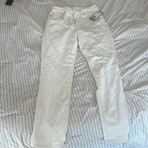 HM white mom jeans